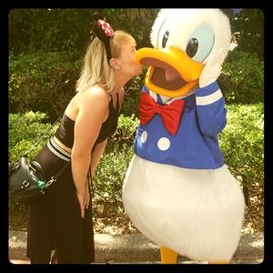 Meet your Posher, Liana